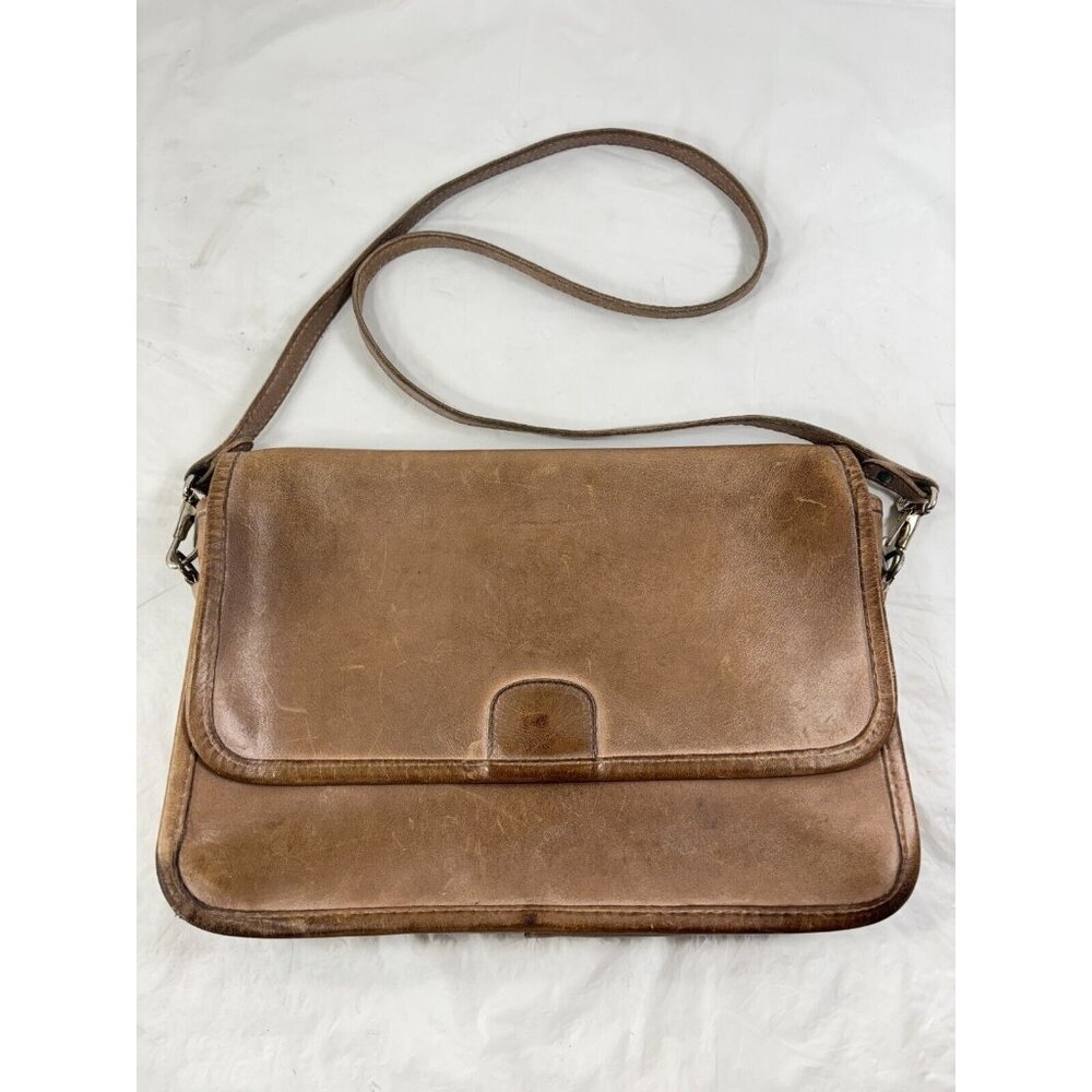 Vintage classic glove leather Michael Green Flap Messenger Bag